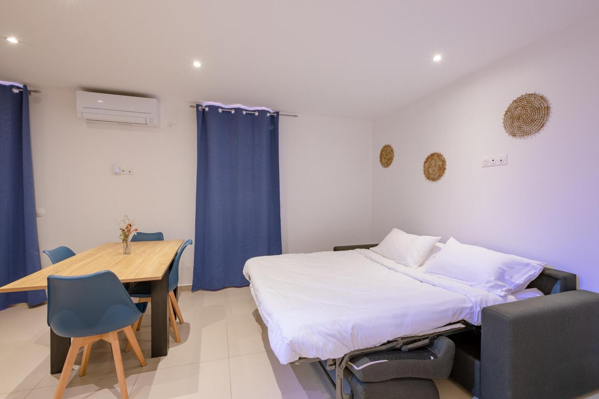 Free Sun Appart Frejus Bagian luar foto